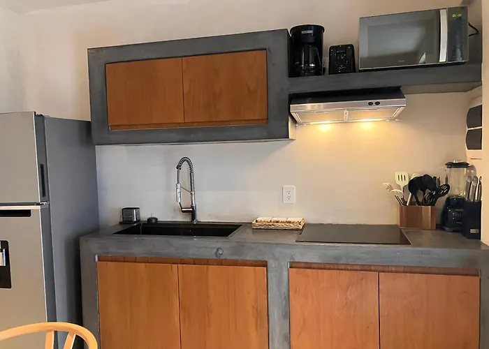 Apartment Near Ximbal 6 Guest Pool Gym Wi-fi *