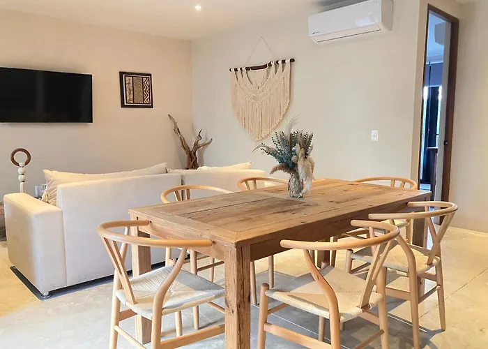 Apartment Near Ximbal 6 Guest Pool Gym Wi-fi *